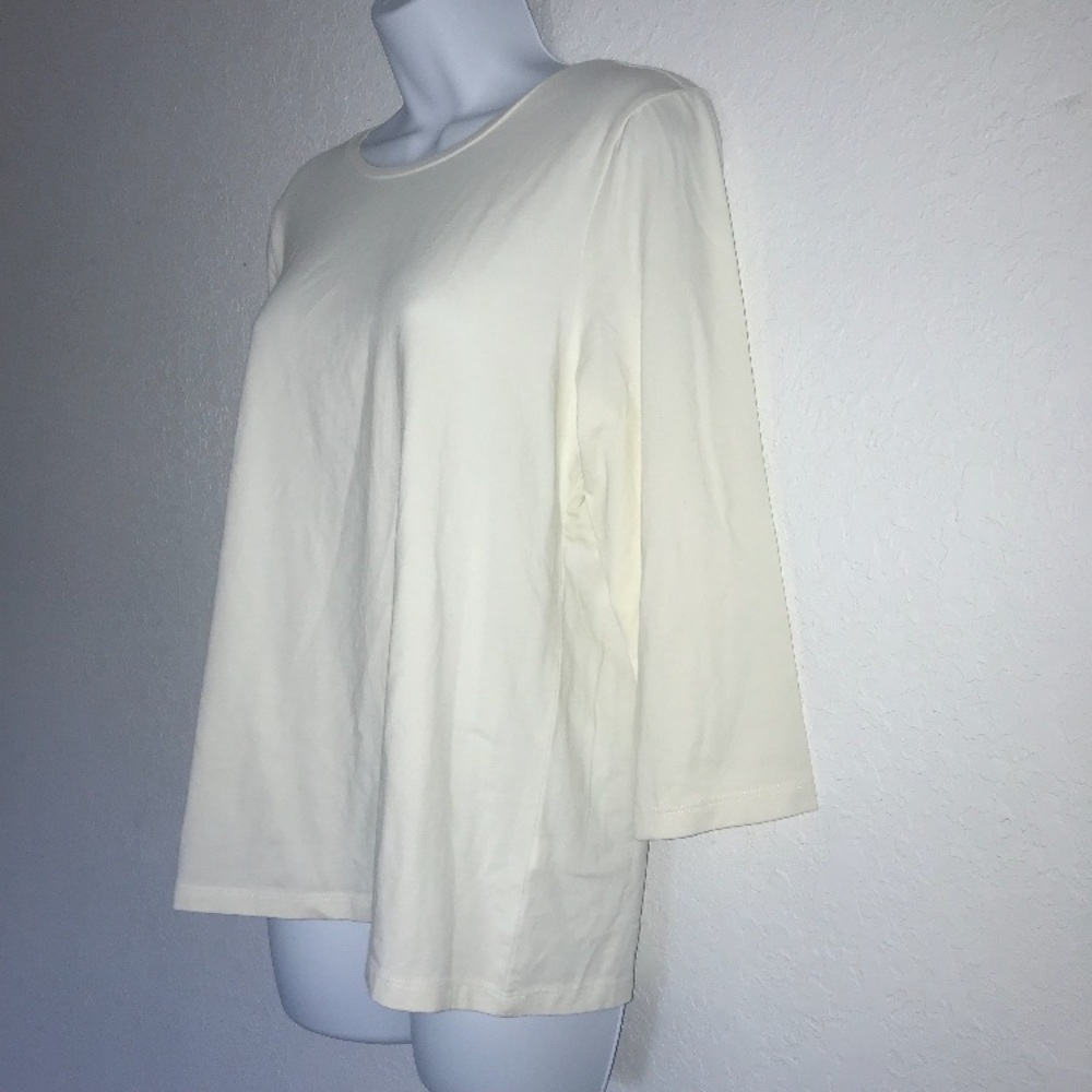 Chico’s Ivory True Color Tee Knit  Crew Top 2 / L - Picture 3 of 7